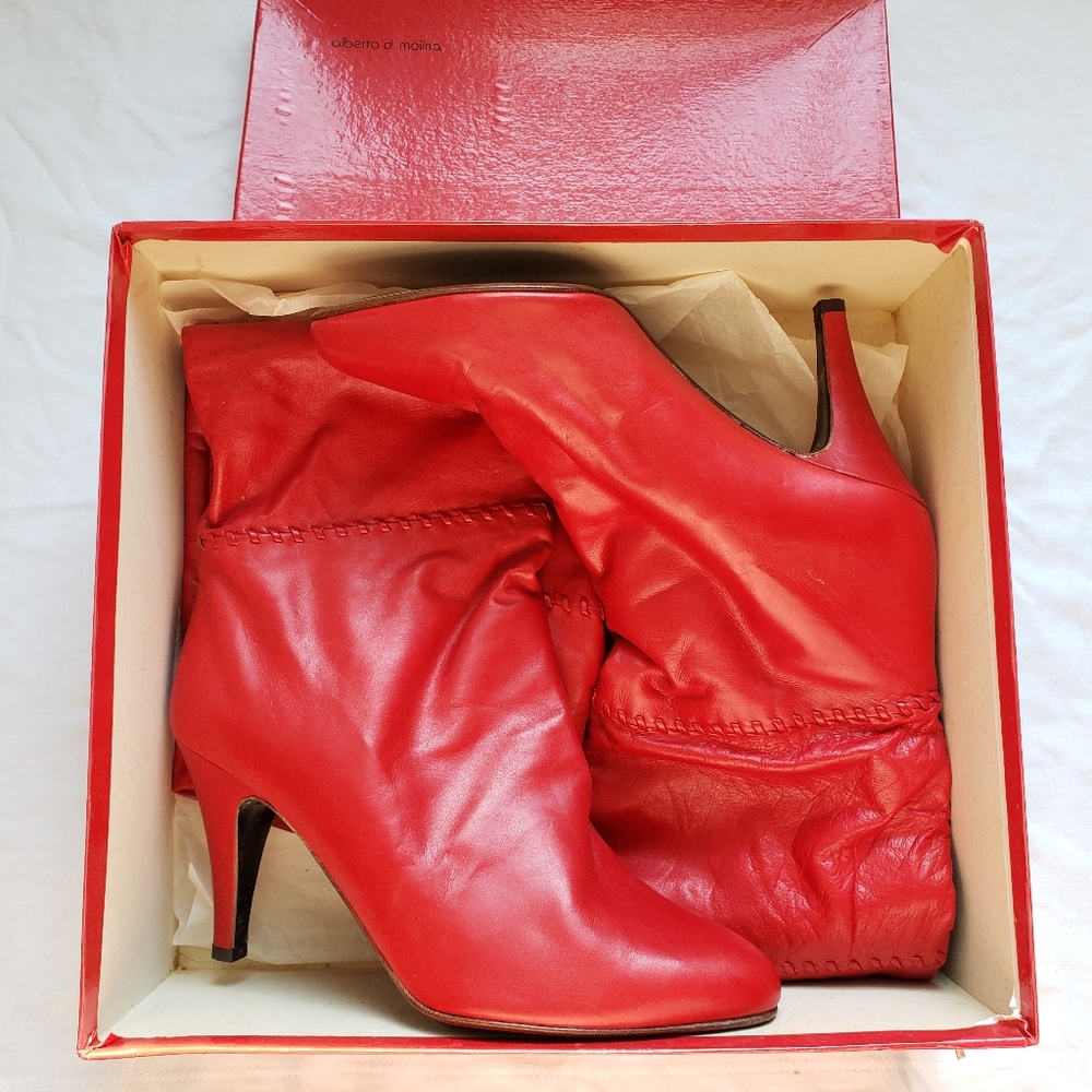 Alberto D. Molina Italian leather knee-high boots